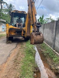 அனர்த்தத்தின் பின்னரான வீதி புனரமைப்பு மற்றும்  வடிகால் சீரமைப்பு  பணிகள் – 2025.12.18-  தோணிக்கல்