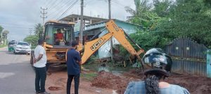 அனர்த்தத்தின் பின்னரான வீதி புனரமைப்பு மற்றும்  வடிகால் சீரமைப்பு  பணிகள் – 2025.12.18-  மரக்காரம்பளை வீதி